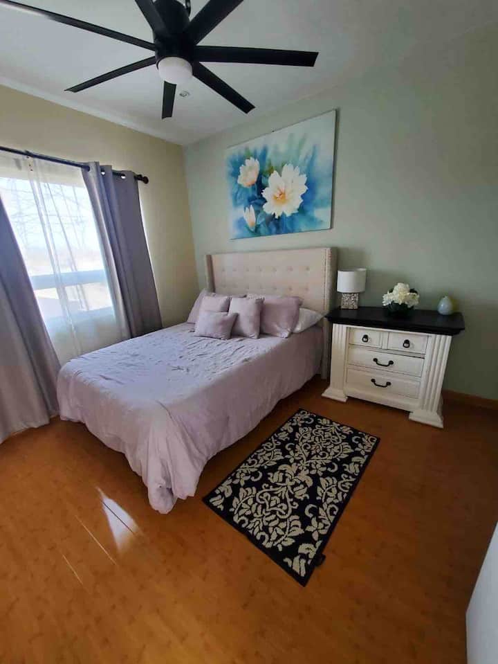 Recamara 3 (segundo piso)
Ukubwa wa Cama tipo Queen