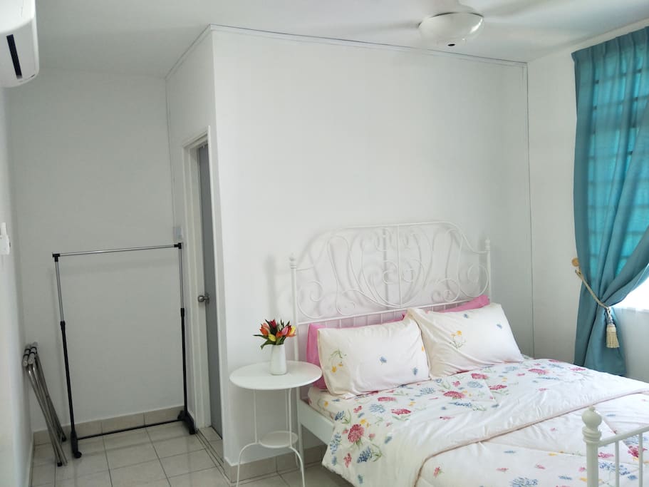 Room 1