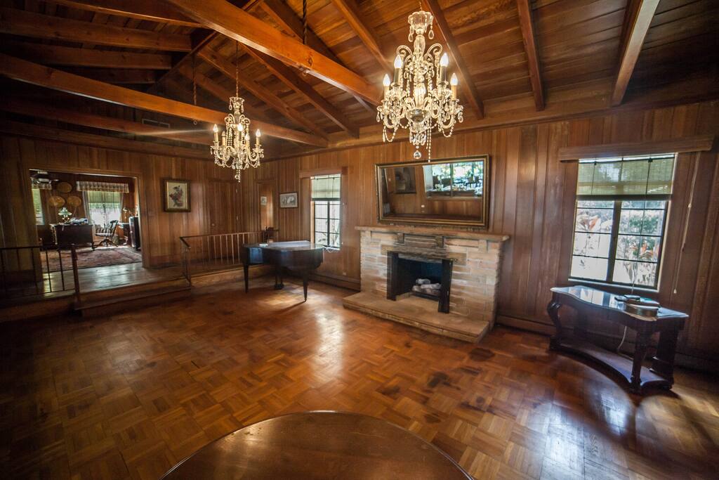 Look at this beautiful living room, and fireplace