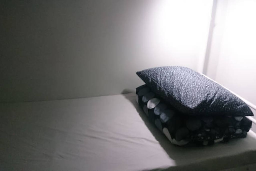 Individual bed light