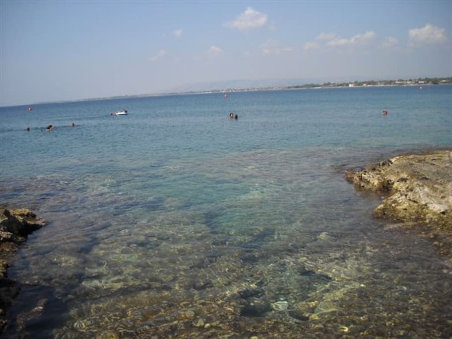 Il nostro mare (scogliera a 500 mt)