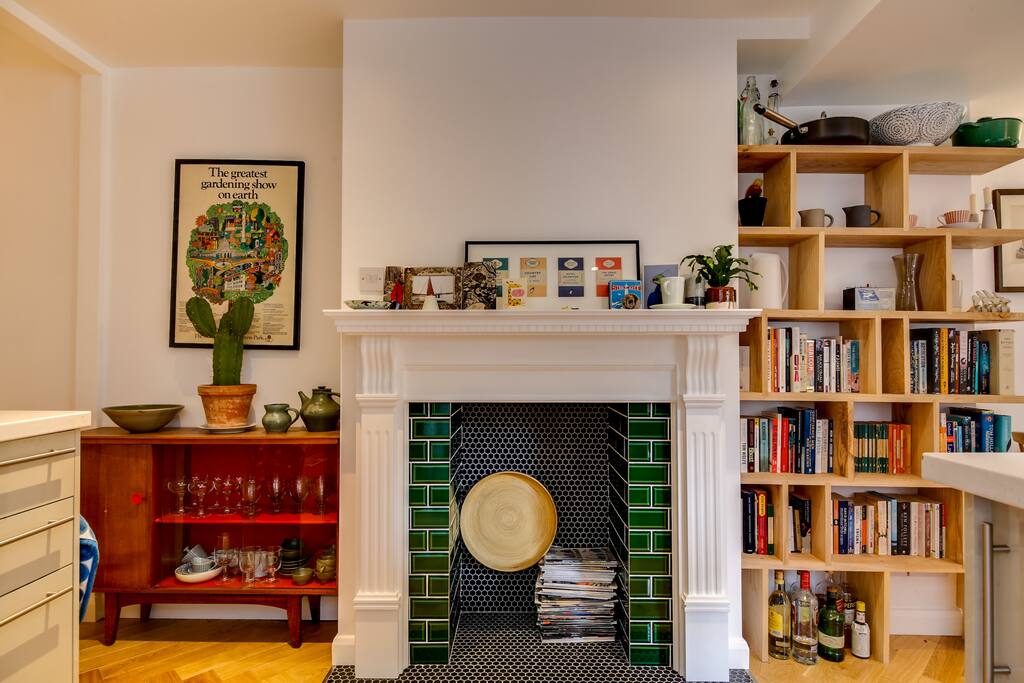 Nice decor details.