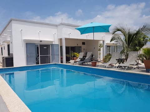 Villa JAJA.
Pool-Air conditioning.