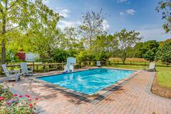 Private+pool%2C+waterfront%2C+kayaks%2C+bikes%2C+firepits%21