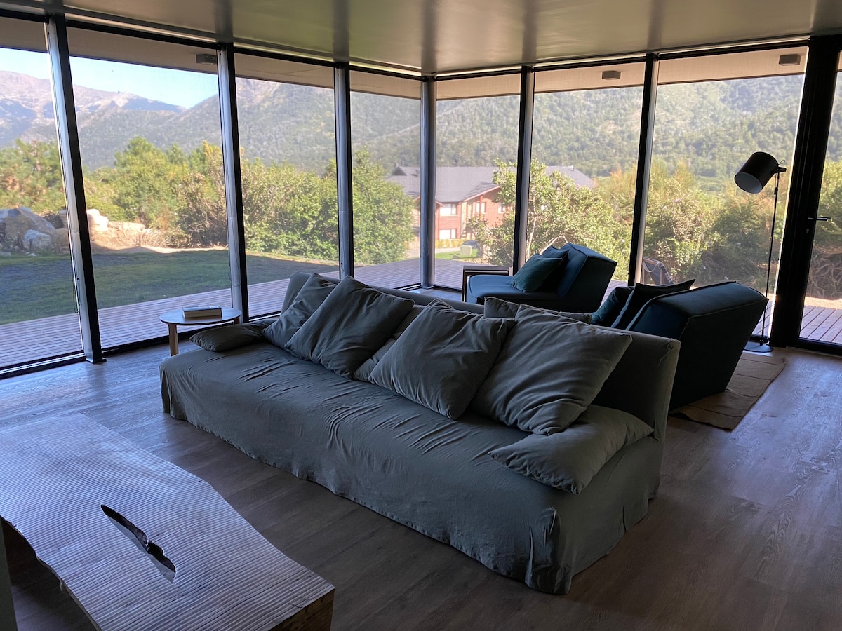Apartamento nuevo con vistas a la montaña en Arelauquen de 2 dormitorios - Casa en alquiler en Arelauquen Golf & Country Club, Bariloche