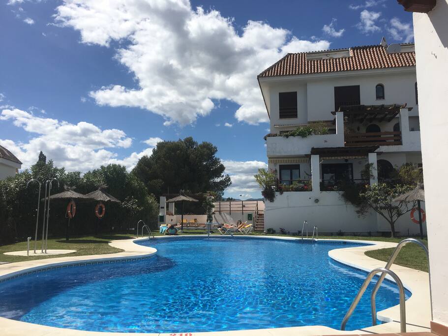 Pool area