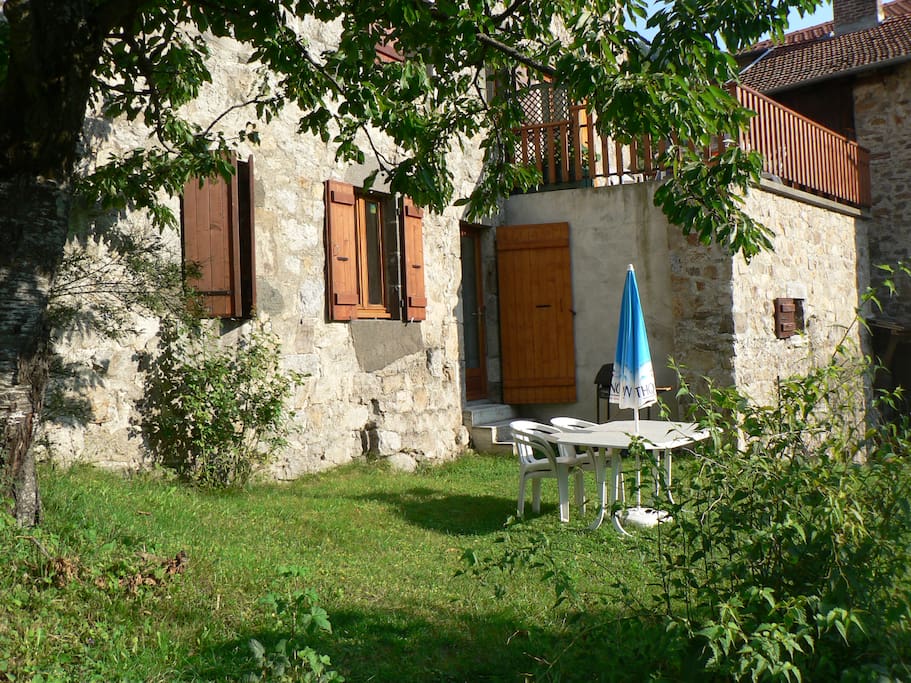 avec son jardin independant