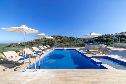 Etesians Villa, an essence of timeless beauty