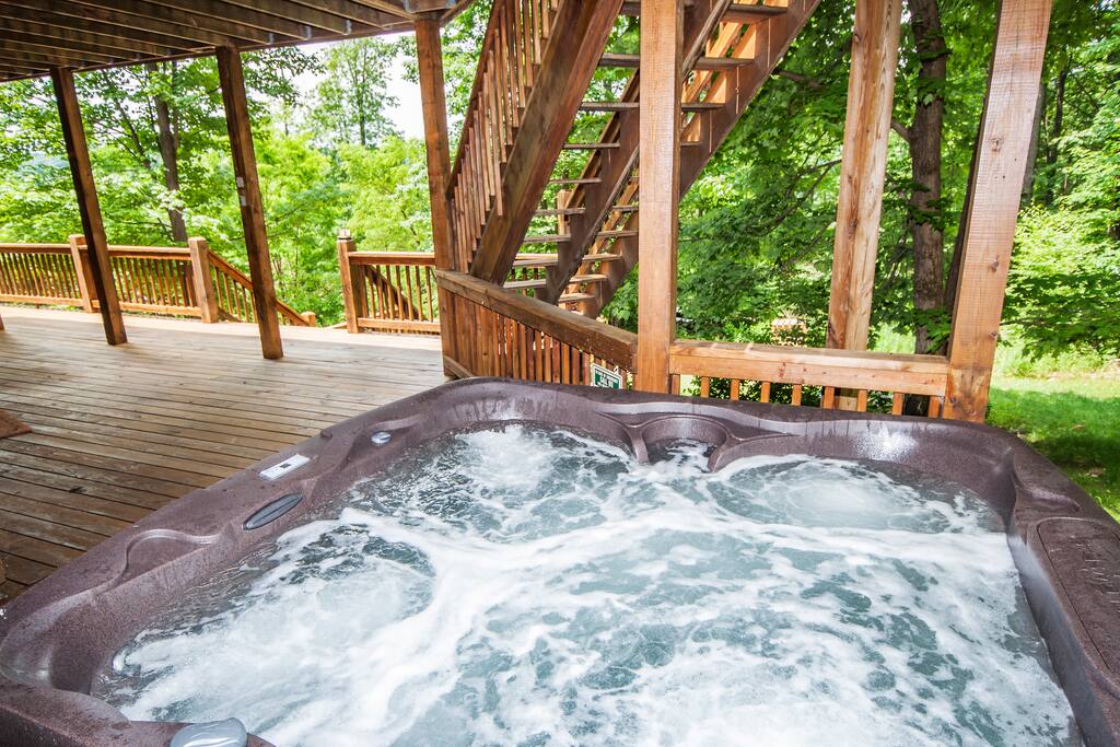 Outdoor Hot Tub