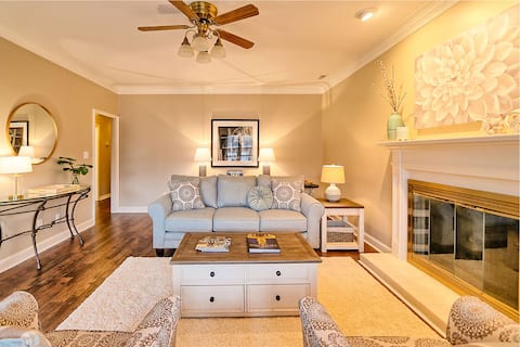 Top performing Airbnb: Maple Roost-A stroll to downtown Columbia & Square in Columbia