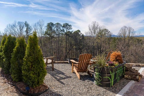 Meadow Views Cozy Suite