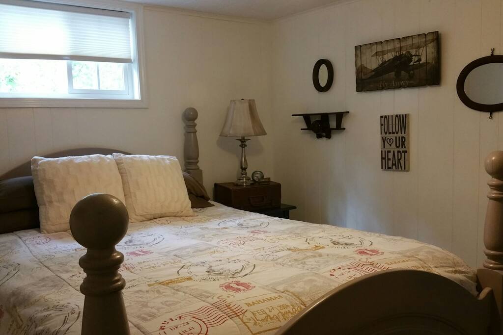 This is a queen bed