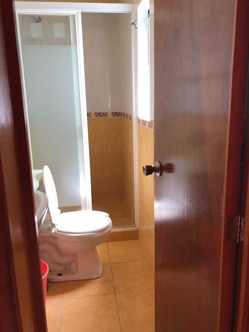 Baño de la habitación