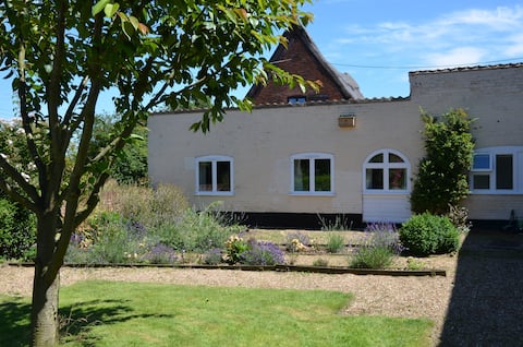 Top performing Airbnb: Sated Farm Cottage. in South Norfolk