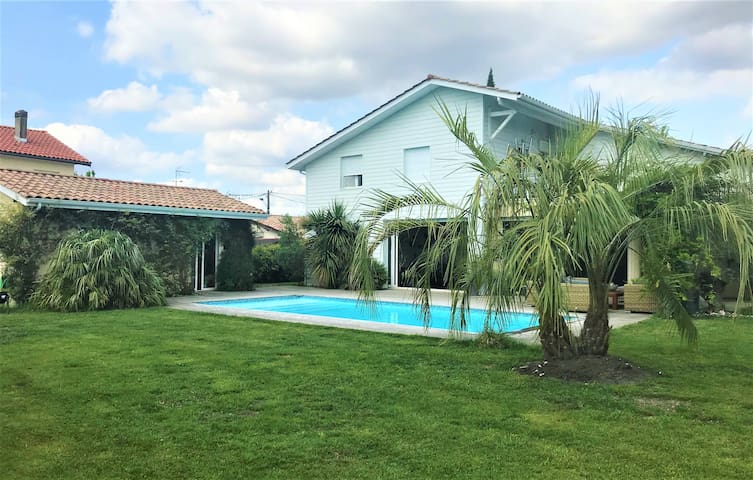 Ideal home for the holidays