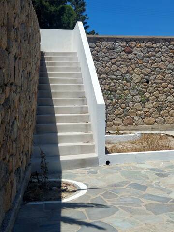 ΑΚΡΩΤΗΡΙ ΚΥΚΛΑΔΙΤΙΚΟ ΣΠΙΤΙ gallery image 4