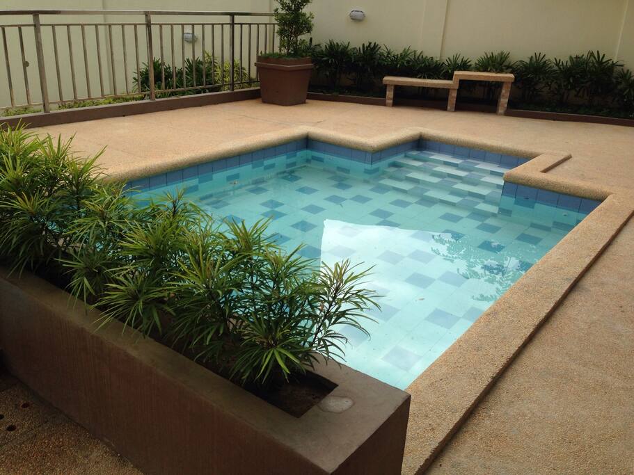 Kiddie pool