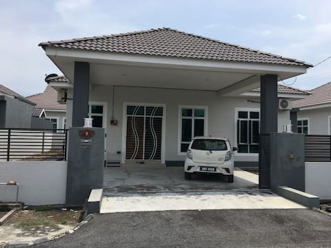 A place to stay in Kg Bahagia Teluk Intan