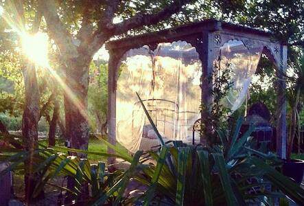 Studio de charme ,en ardeche.'' Contes à Ninon''