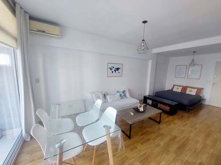 Studio mobiliado em Palermo com piscina