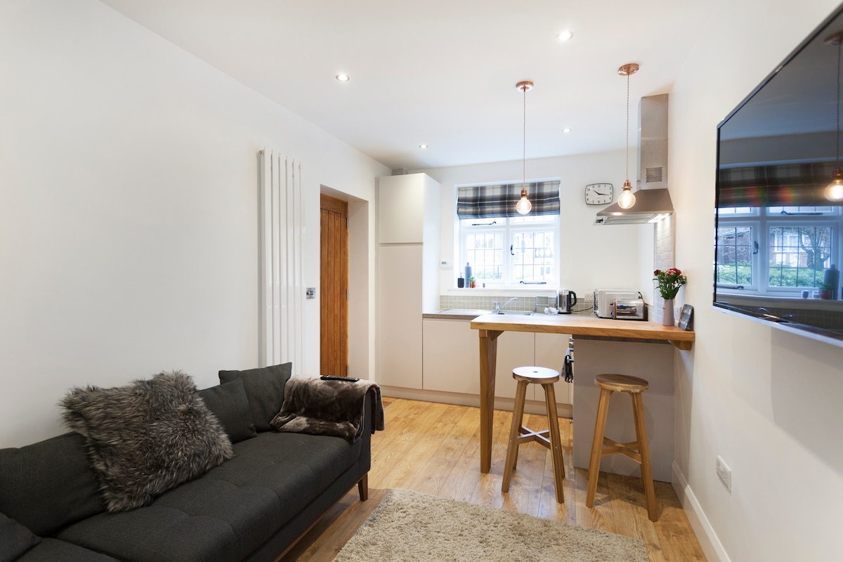 Beliebte Airbnb-Anzeige: The Woodpecker Snug in Ruddington