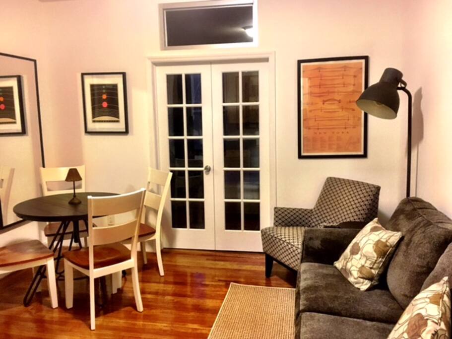 Spacious Living Room in the Middle of NYC