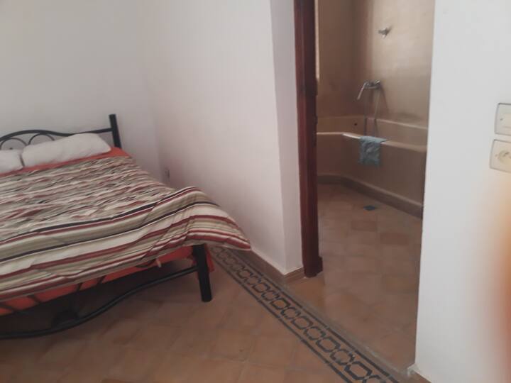 Chambres double avec salle d bain privé 29€ avec petit dej