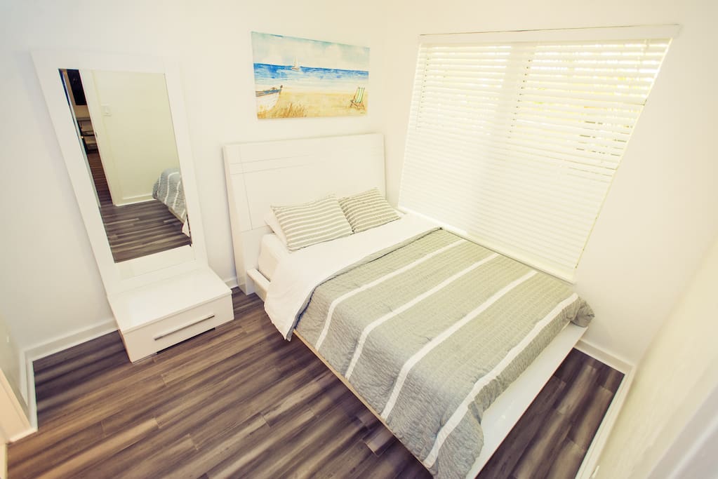 BEDROOM 1