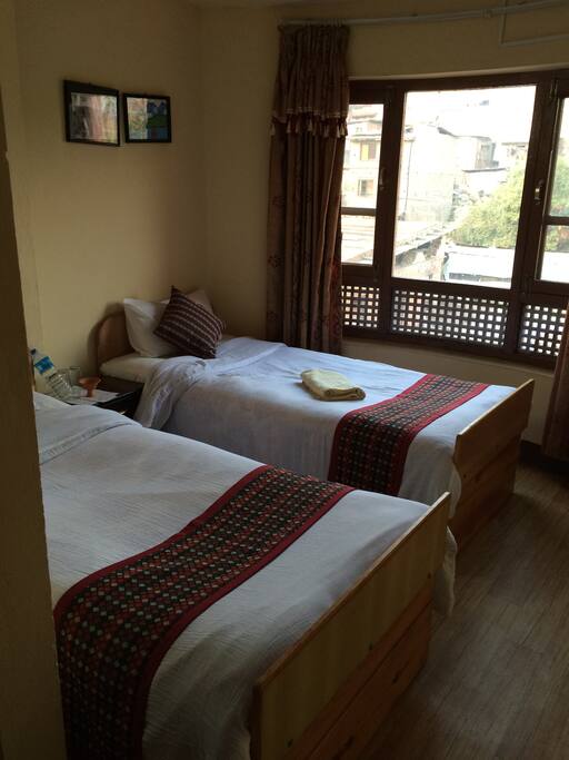 Standard Twin Bedroom