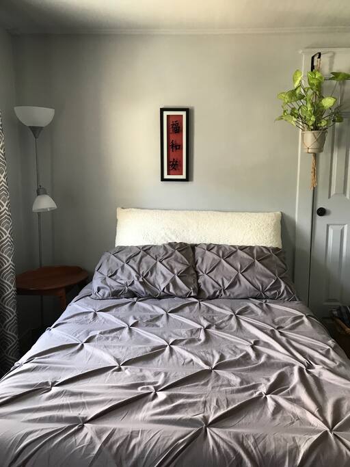 Double bed bedroom space