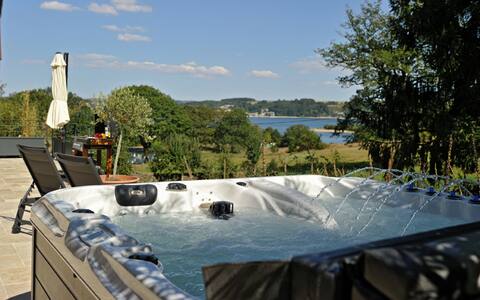 La Maison de Joseph: Bord de Lac av Spa privative
