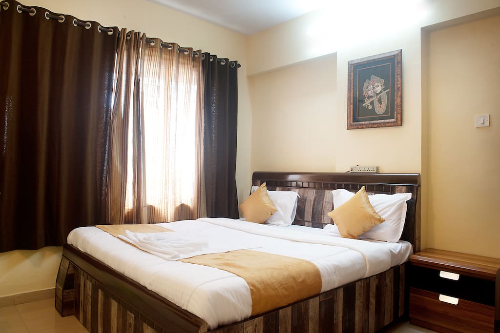 businessstay.co.in Bedroom Sunheight 1201