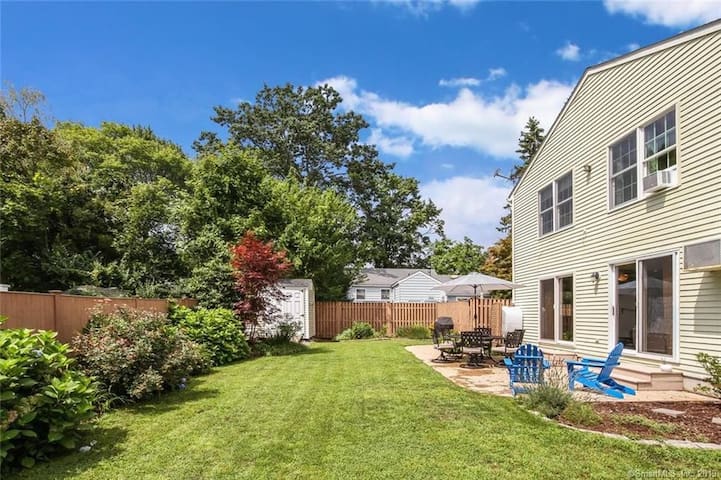 Chalker Beach House - Open Floor Plan