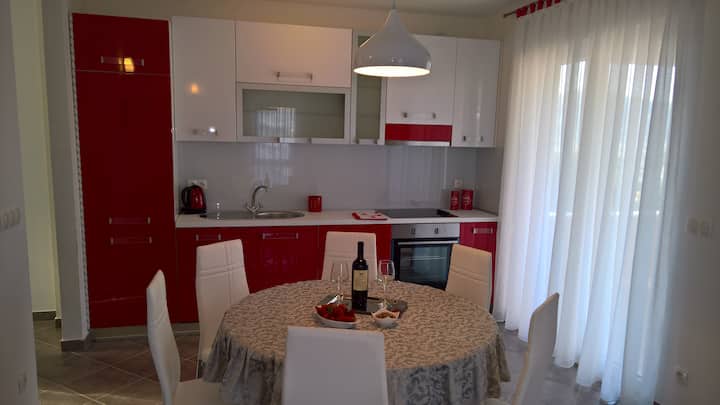 Red Family-friendly-luxury Apartment With A View - Trogir