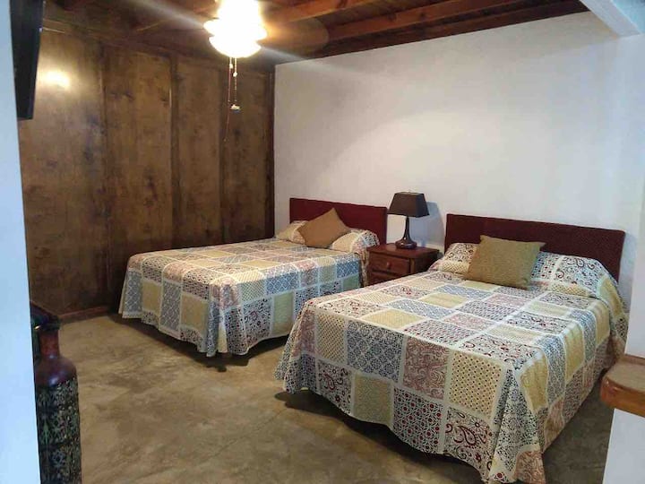 Dhomë gjumi 2