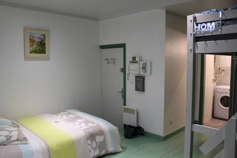 Charming Studio to Let