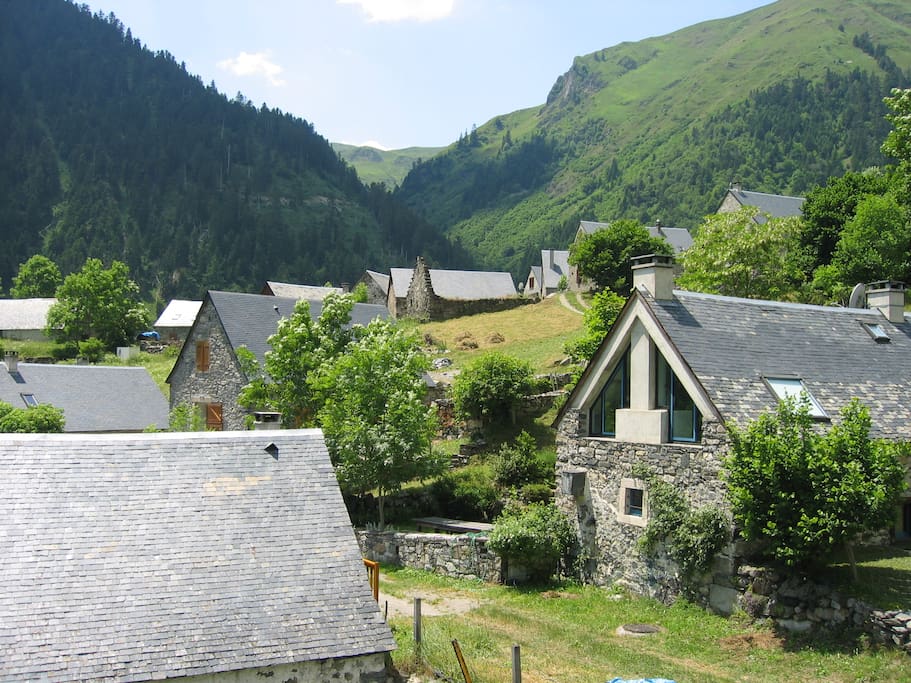 Le hameau de Lurgues