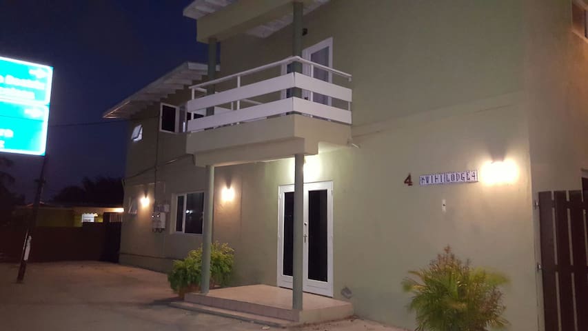 Kwihi Lodge Aruba Apt. #2
