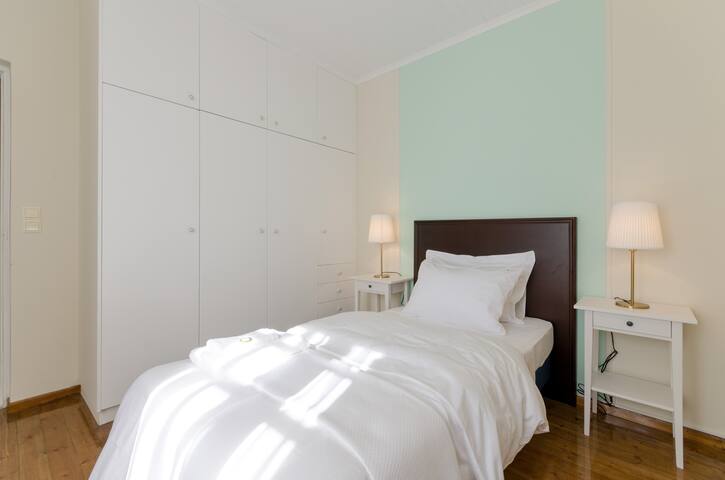 7 bedroom villa outside Heraklion gallery image 4