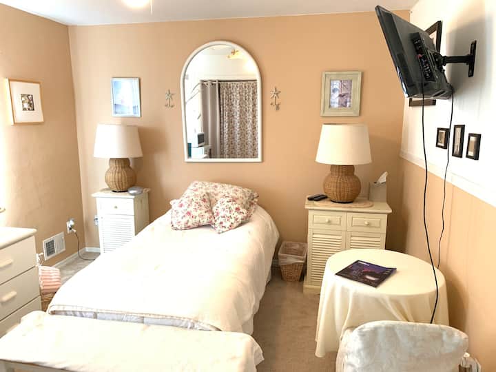 Union Beach Holiday Rentals & Homes New Jersey, United States Airbnb