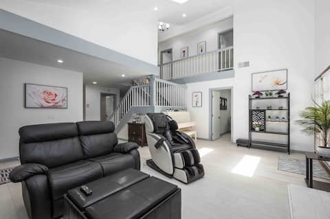 Top performing Airbnb: Leisure House with 5BDR & 3BA Perfect for 11! in West Covina