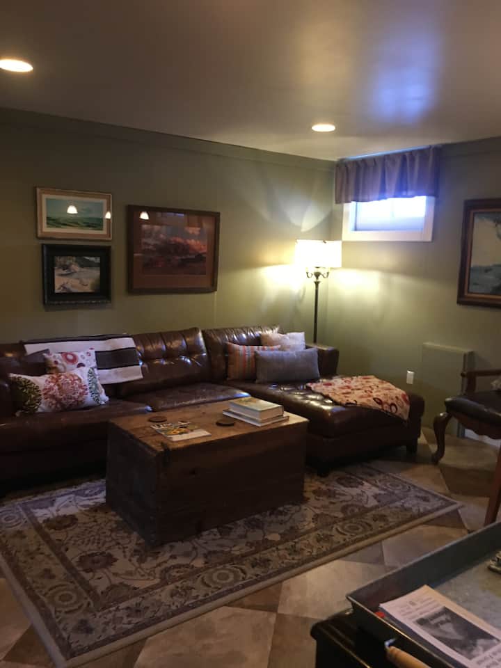 Basement Suite In Historic Downtown House - Laramie, WY