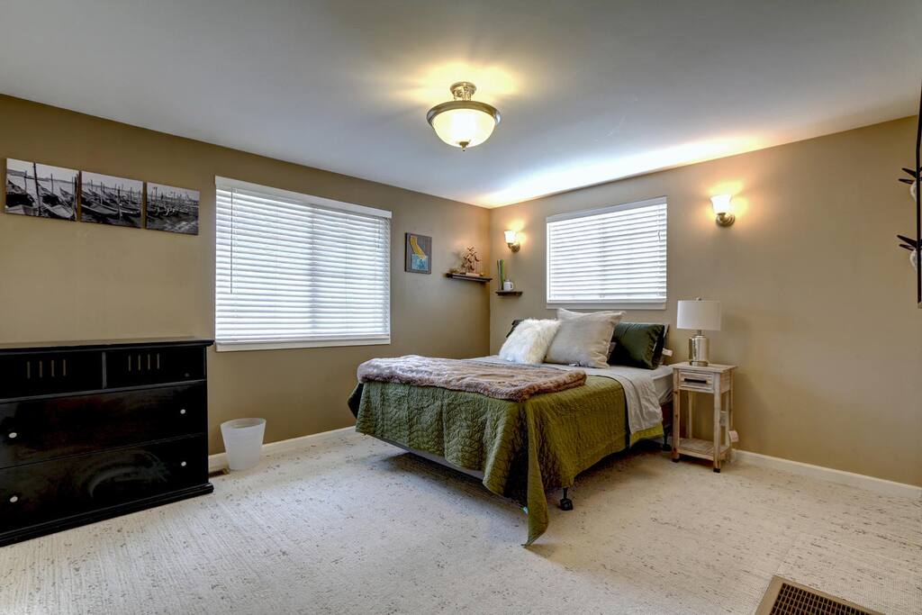Enjoy a peaceful nights sleep in our large master suite. Our brand new queen sized Urban Mattress brand mattress ensure you are comfortable and cozy.