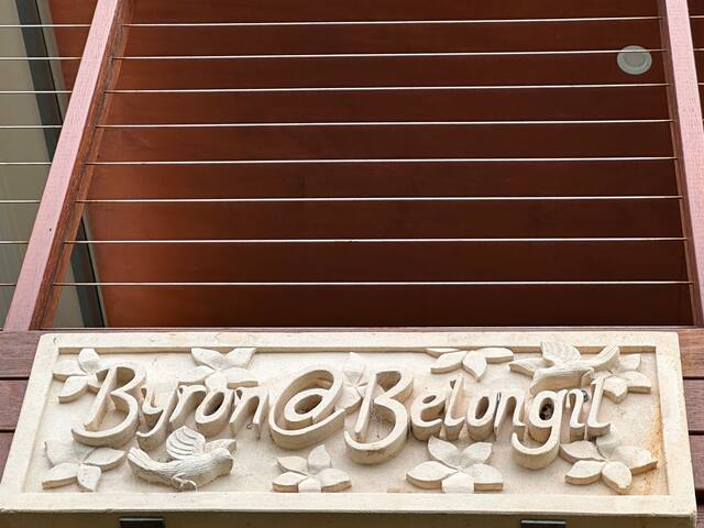 Byron@Belongil Beach House plus Games Room gallery image 2