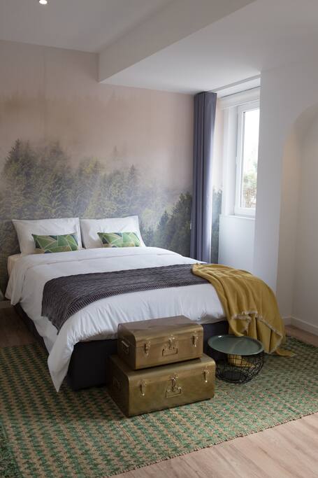 Forest Bedroom 1