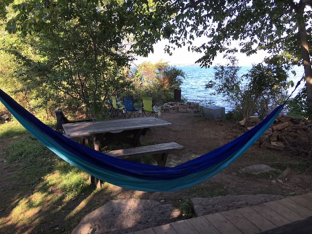 MAGICAL PRIVATE ISLAND - KINGSTON ON