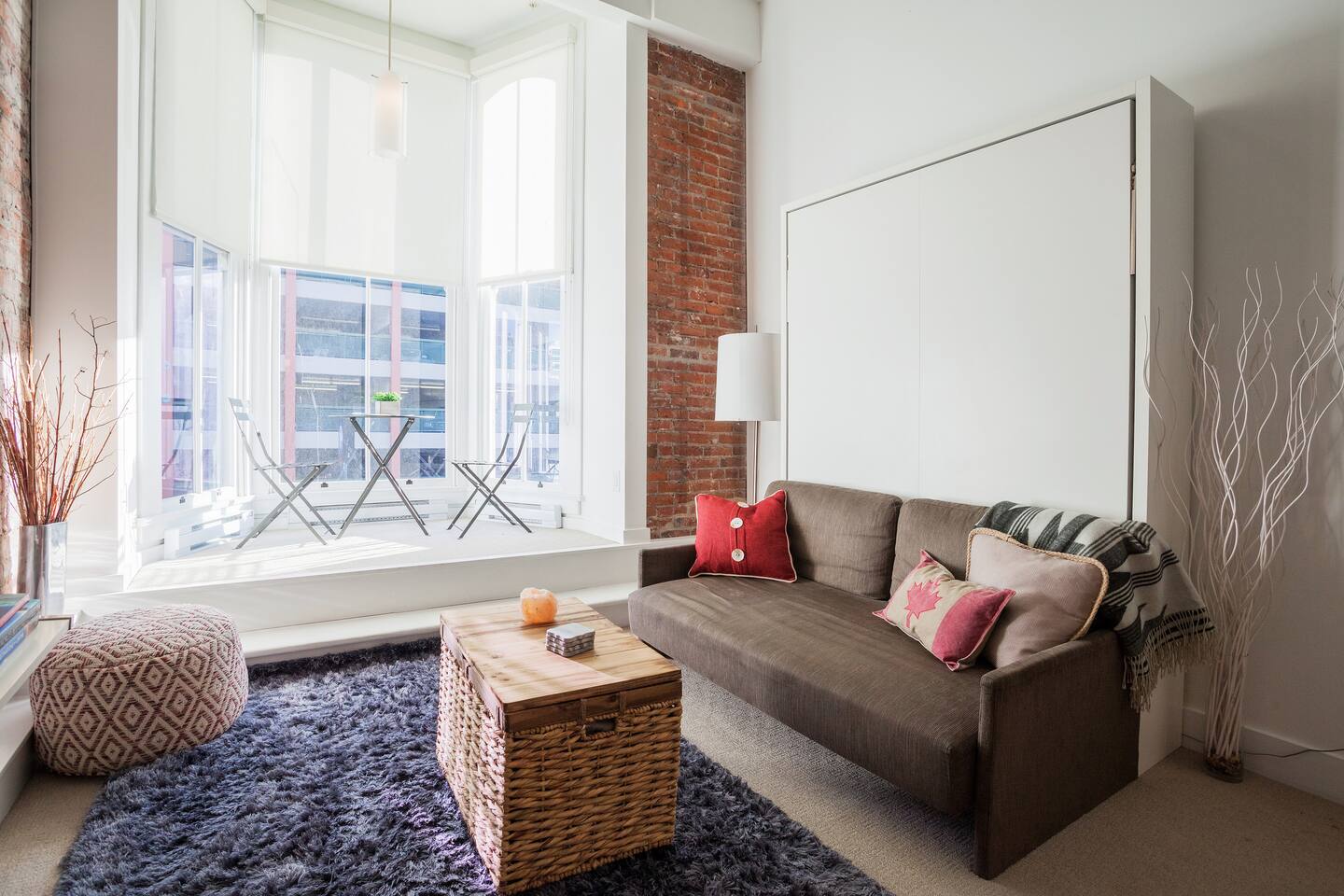 The top 20 lofts for rent in victoria airbnb, british columbia ... Loft 40 mq