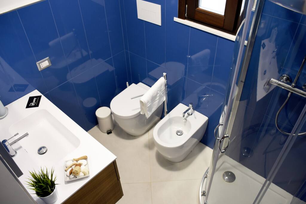 Bagno - Bathroom