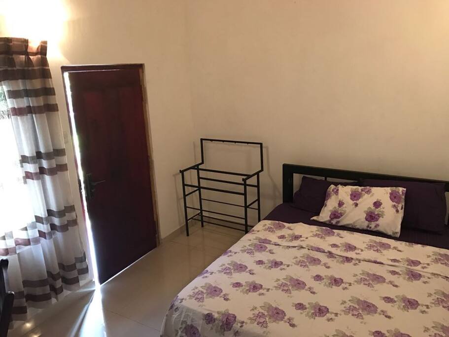 Queen bedroom