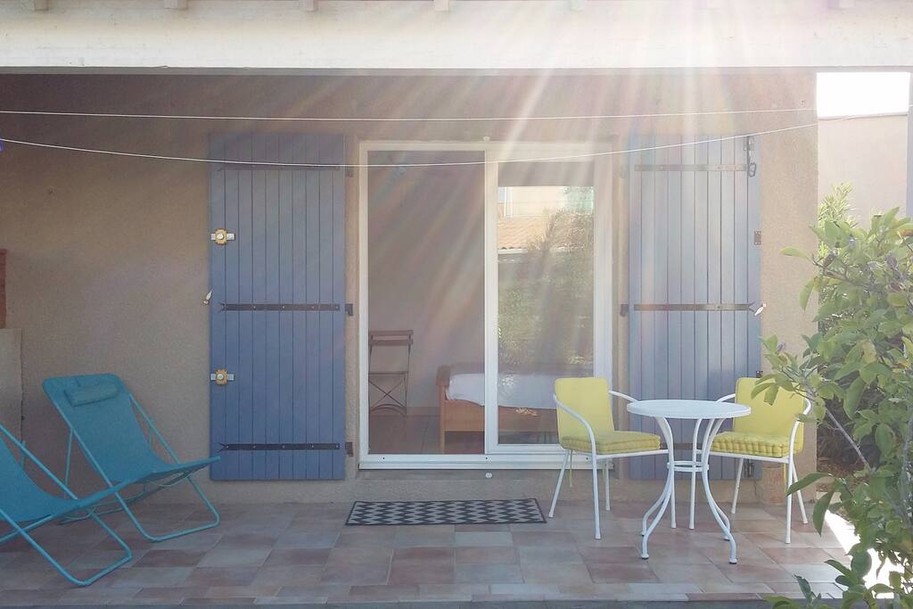 Seconde terrasse exposée ouest donnant sur la 1ère chambre
